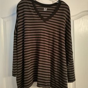 PLANET by Lauren G V Neck T-Shirt 3/4 Sleeve Stripe 100% Pima Cotton